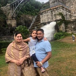 Meet your Posher, Javed